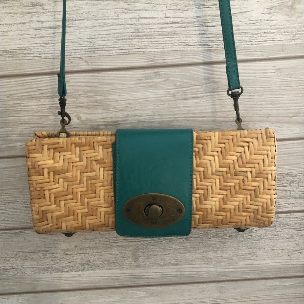 Beachy purse
